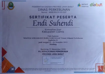 Bimtek "Wirausaha Baru Naik Kelas" Petani Milenial Perkebunan — komoditas kopi